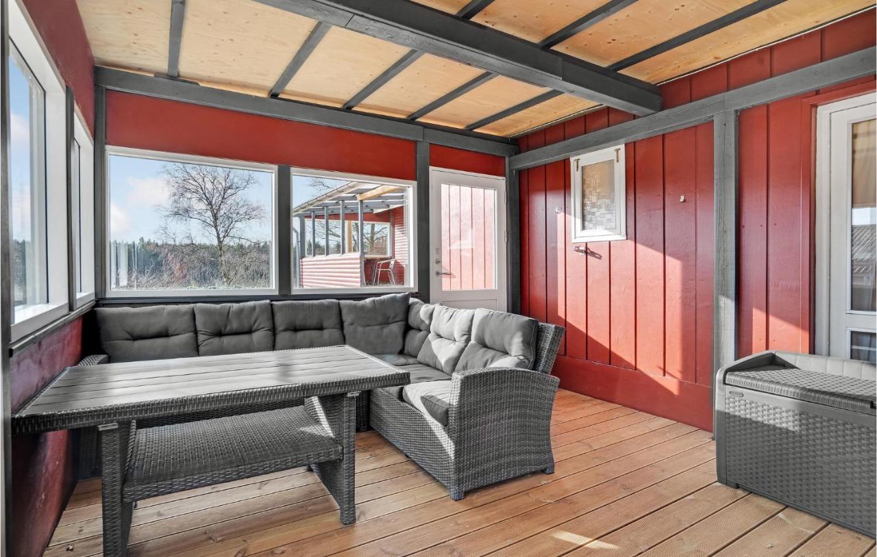 3 Bedroom Lovely Home In Give Uve Exterior foto